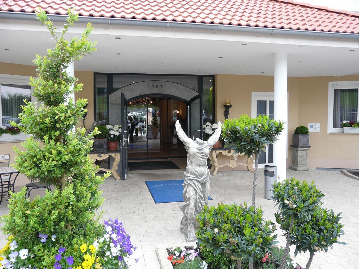 Hotel-Restaurant Distlerhof Leinburg Ngoại thất bức ảnh